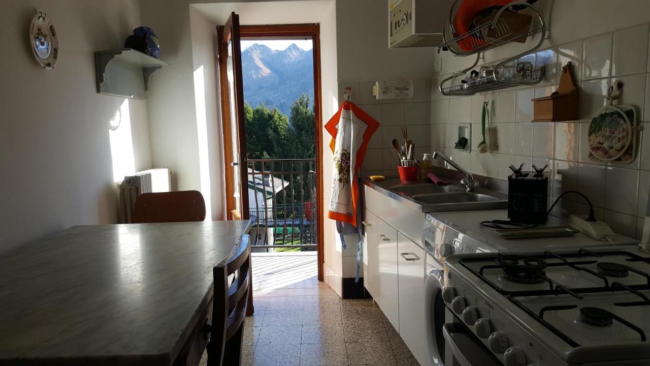 カスティオーネ・デッラ・プレゾラーナCasa Dell'Alpinistaアパートメント エクステリア 写真
